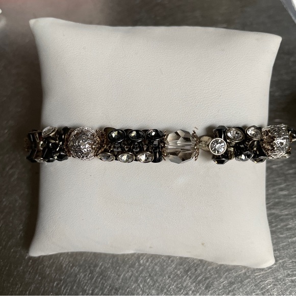 Gorgeous Stretch Bracelet, Beaded. NWOT - Picture 12 of 13